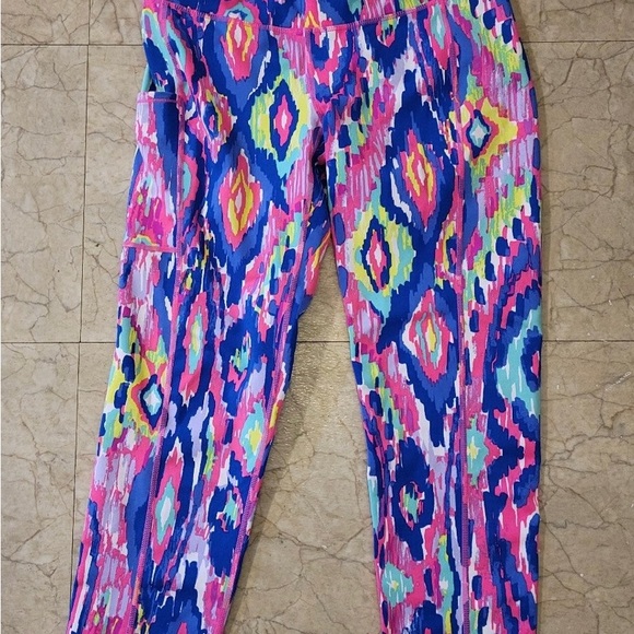 Lilly Pulitzer Luxletic Cropped Leggings - Picture 2 of 5